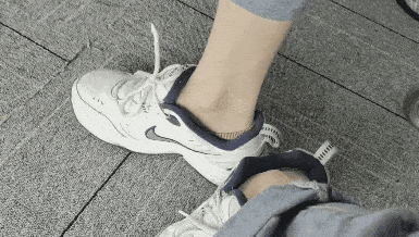 Women’s sheer crystal silk socks